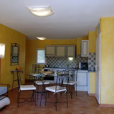 Residence La Licorne 3P 6/8 Gréoux-les-Bains